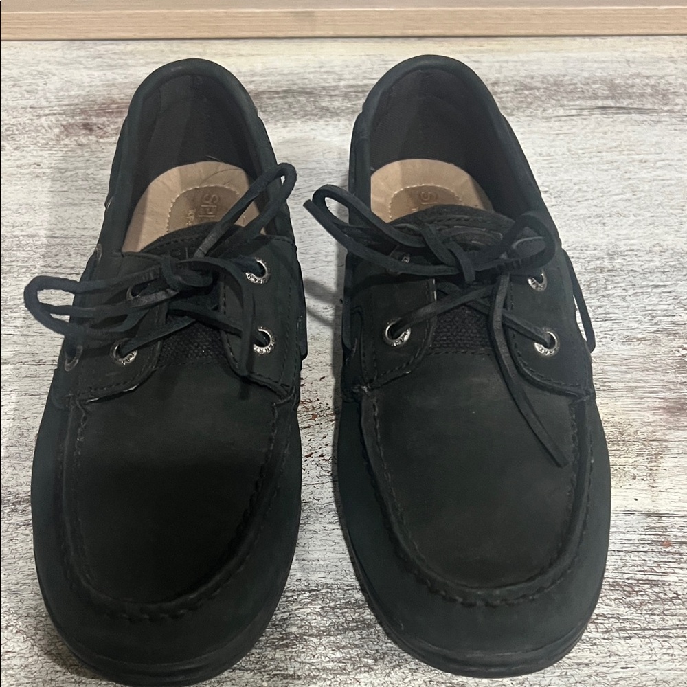 Sperry women’s Black Boat Shoes